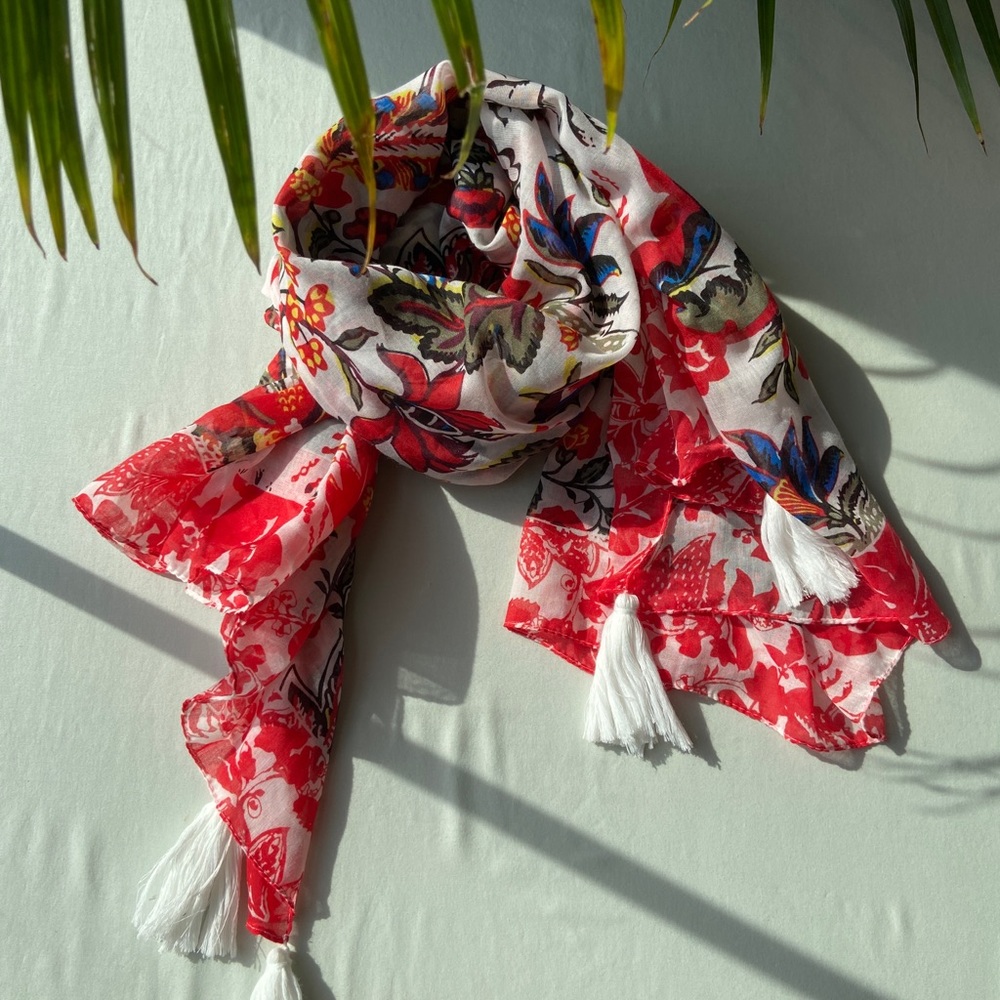 Fun lightweight scarf